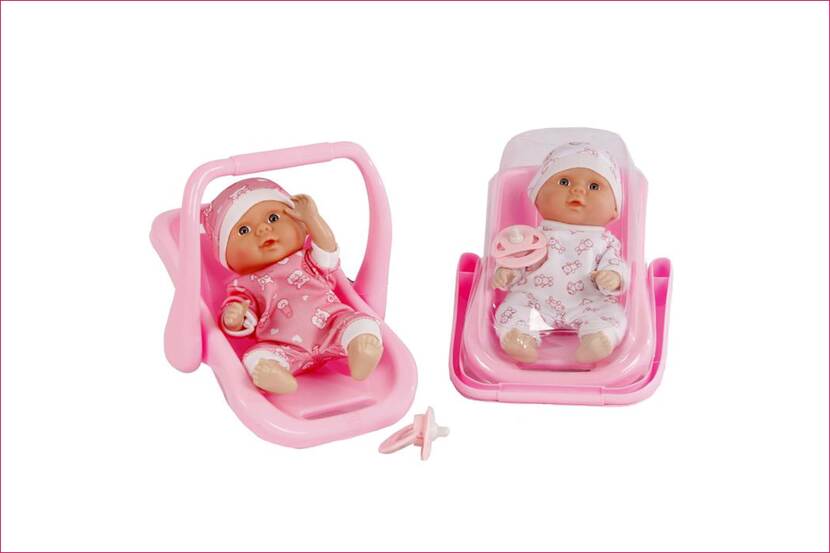 Pop met draagstoel en speen